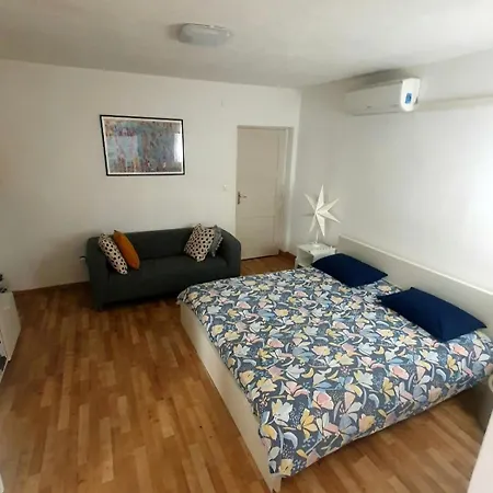 Cozy Near Hospital * Split